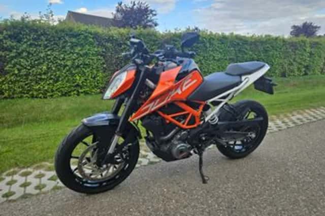 KTM 390 Duke (2019) thumbnail 3