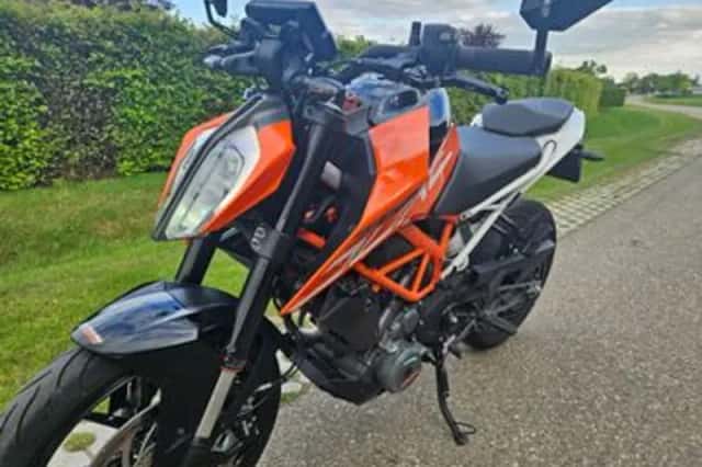 KTM 390 Duke (2019) thumbnail 6