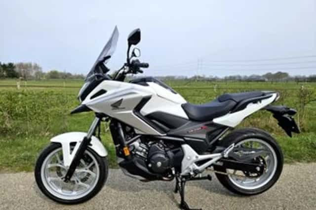 Honda NC750X (2017) thumbnail 1