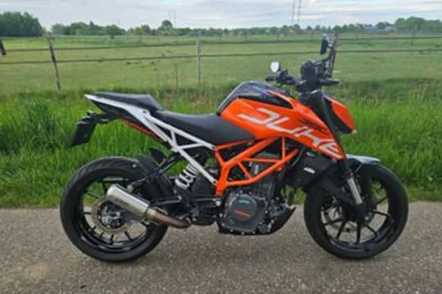 KTM 390 Duke (2019) thumbnail 1