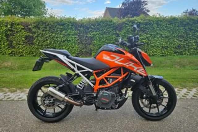 KTM 390 Duke (2019) thumbnail 6