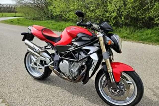 MV Agusta Brutale 750 (2006) thumbnail 5