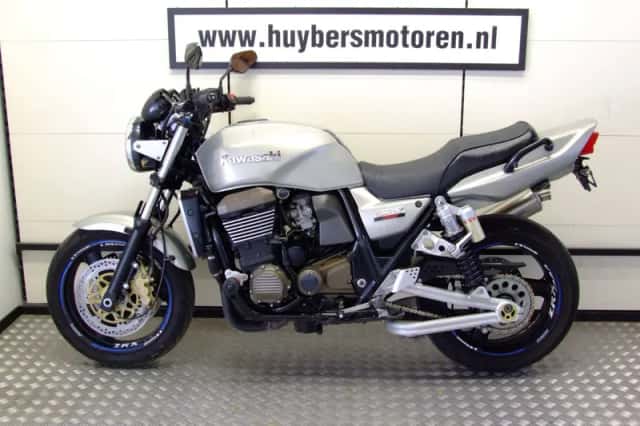 Kawasaki ZRX 1200 (2004) thumbnail 5