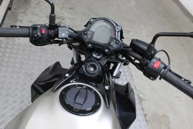 Kawasaki Z650 (2018) thumbnail 4