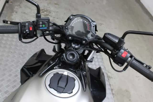 Kawsaki Z650 Naked (2017) thumbnail 4