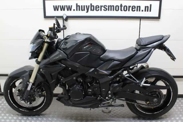 Suzuki GSR750 (2015) thumbnail 5