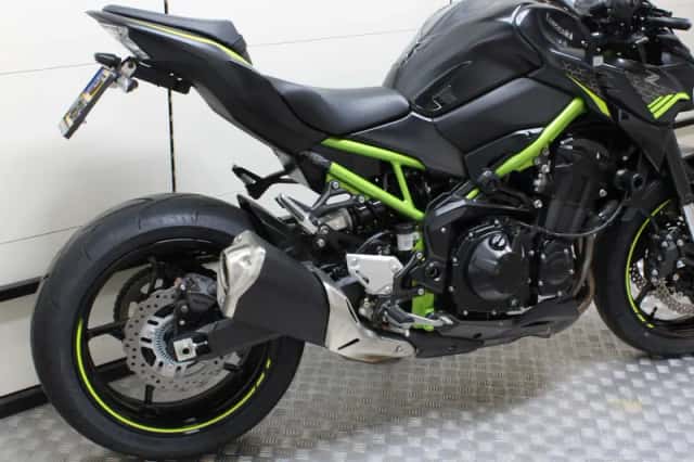 Kawasaki Z900 (2021) thumbnail 3