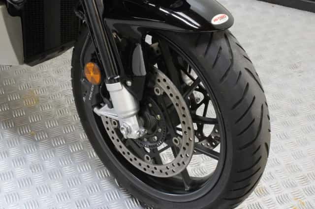 Honda VFR 800 X Crossrunner (2016) thumbnail 2