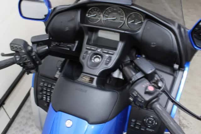 Honda GL1800 Goldwing (2012) thumbnail 4