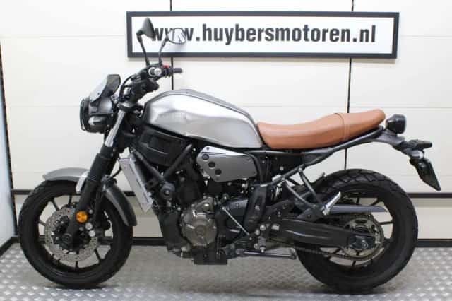 Yamaha XSR700 (2016) thumbnail 5