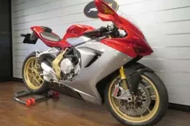 MV Agusta F3 675 SERIE ORO NR: 154/200 NIEUWS (2012) thumbnail 2