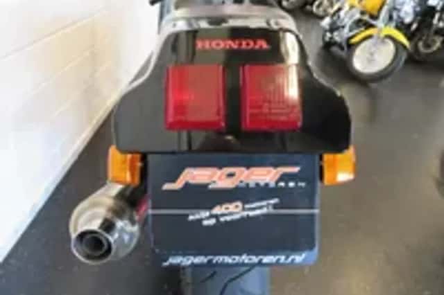Honda VFR 400 R NC30 RC30 NSR (1995) thumbnail 4
