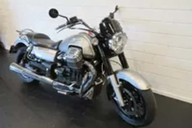 Moto Guzzi California 1400 Custom (2013) thumbnail 2