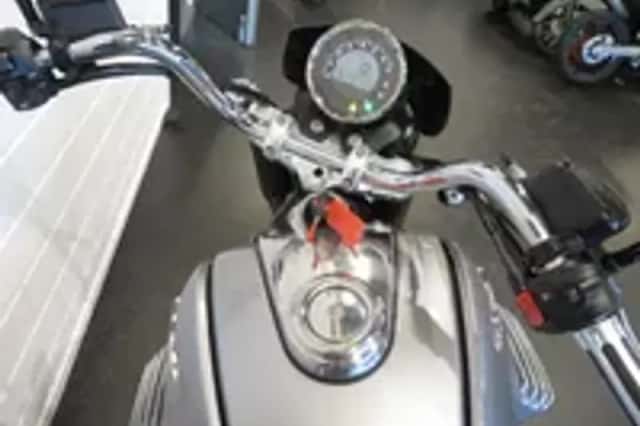 Moto Guzzi California 1400 Custom (2013) thumbnail 6