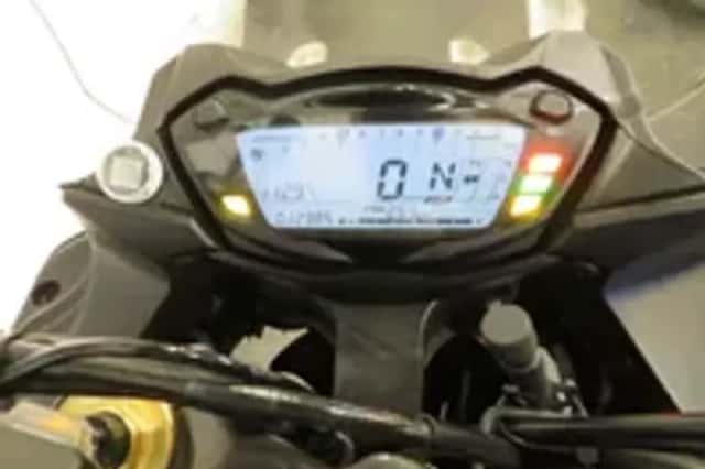 Suzuki GSX S 1000 F ABS GSX-S BLACK-EDITIO (2016) thumbnail 6