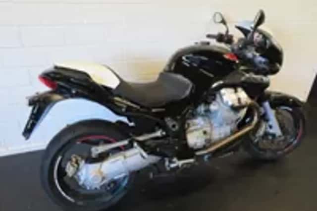 Moto Guzzi Breva 1200 SPORT TOP CONDITIE!! (2009) thumbnail 3