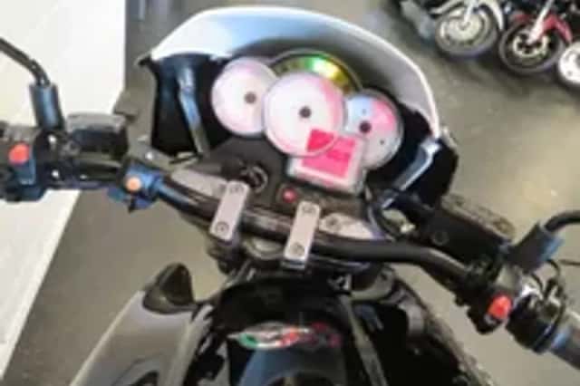 Moto Guzzi Breva 1200 SPORT TOP CONDITIE!! (2009) thumbnail 5