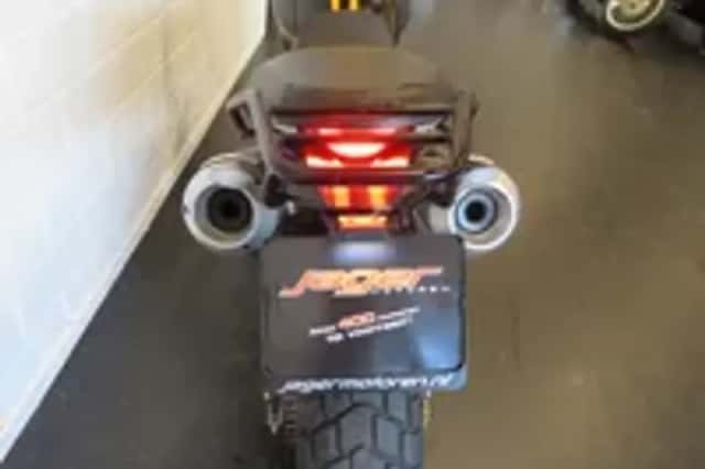 Ducati Scrambler 1100 SPORT (2019) thumbnail 4