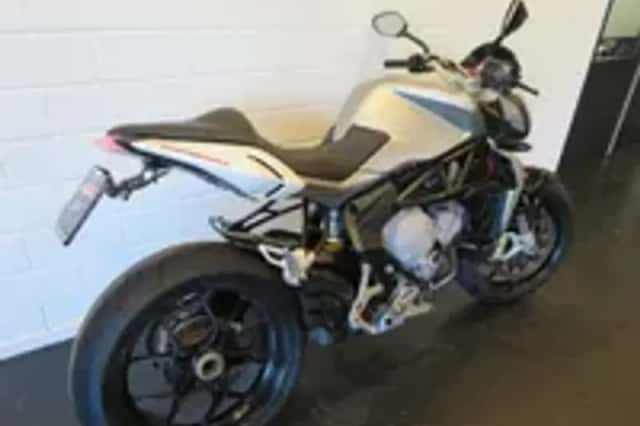 MV Agusta Brutale 675 SUPER FRAAI! (2013) thumbnail 3
