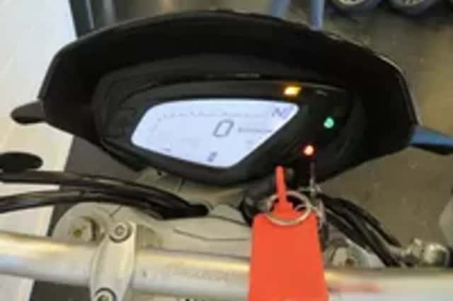 MV Agusta Brutale 675 SUPER FRAAI! (2013) thumbnail 6
