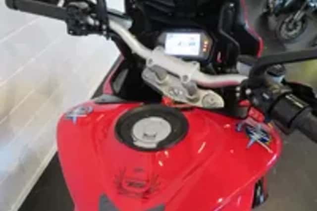 MV Agusta Turismo veloce 800 ABS HELE MOOIE! (2020) thumbnail 5