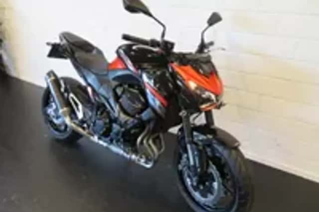Kawasaki Z800 ABS (2017) thumbnail 2