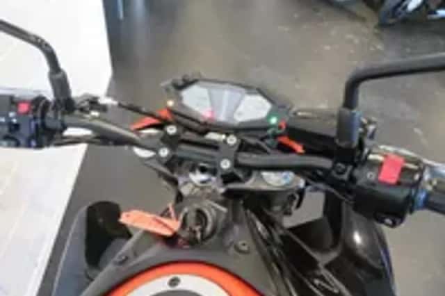 Kawasaki Z800 ABS (2017) thumbnail 5