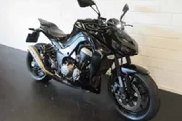 Kawasaki Z1000 Z1000 ABS PERFECT! BTW (2014) thumbnail 2