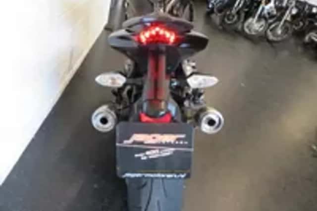 Kawasaki Z1000 Z1000 ABS PERFECT! BTW (2014) thumbnail 4