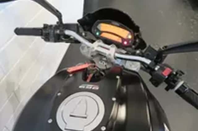 Ducati Monster 696 M696 TOP CONDITIE!! (2008) thumbnail 5