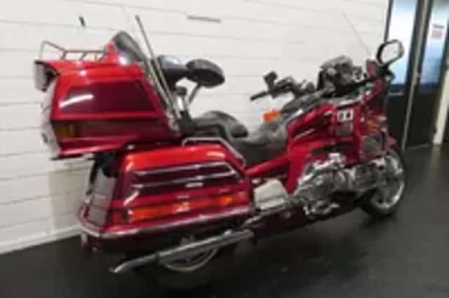 Honda GL 1500 GOLDWING 20TH ANNIVERSARY (1995) thumbnail 3