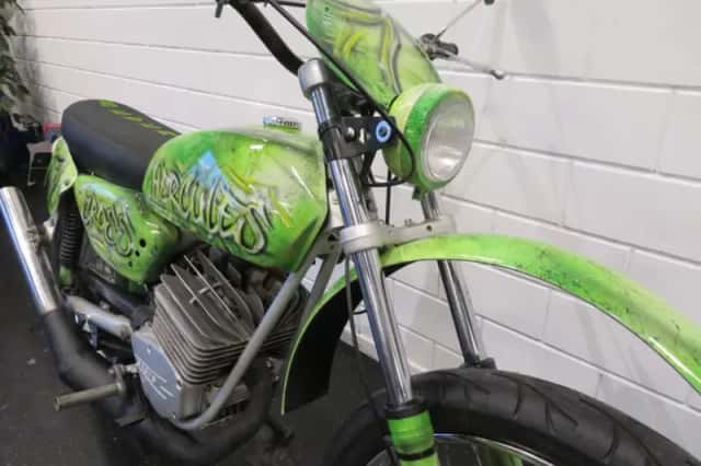 HERCULES 125 ENDURO SPECIAL (1975) thumbnail 4