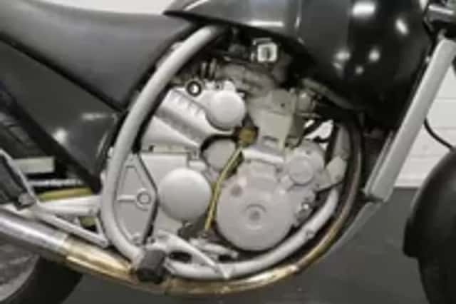 Aprilia Moto 6.5 STARCK ZELDZAAM (1995) thumbnail 5