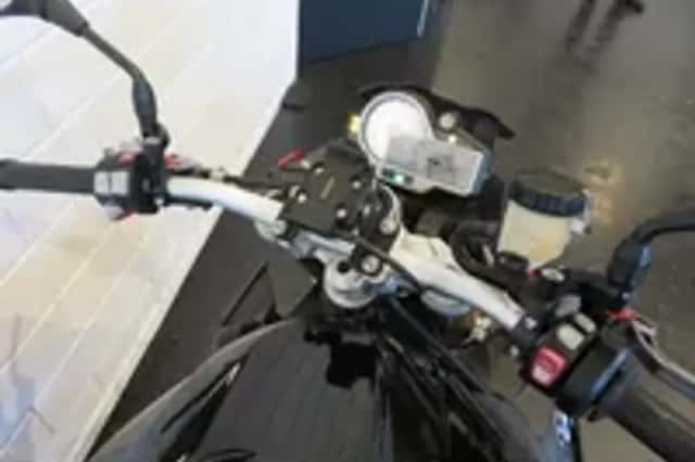 BMW S 1000 R ABS ZEER FRAAI! FULL! (2017) thumbnail 5