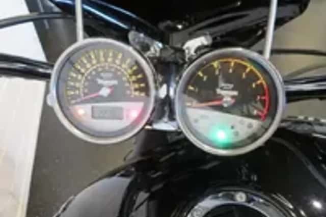 Triumph Rocket III SUPERGAAF!! (2005) thumbnail 6