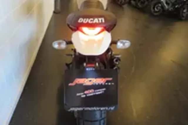 Ducati Scrambler DESERT SLED ZEER FRAAI! (2017) thumbnail 4