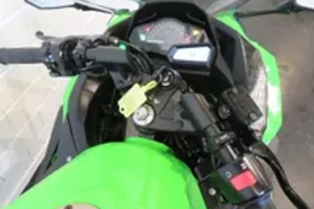 Kawasaki Ninja 300 ABS PEFECTE STAAT! (2016) thumbnail 5