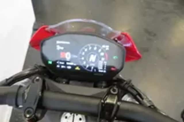 Ducati Monster 937 950 + SUPER GAAF!! (2021) thumbnail 6