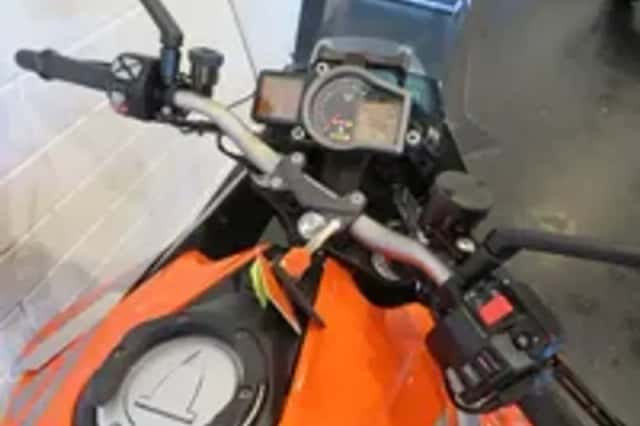 KTM DUKE SUPER 1290 GT (2020) thumbnail 5