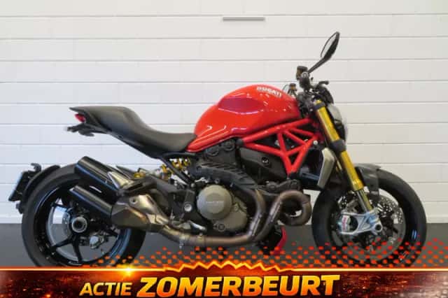 Ducati Monster 1200 S (2015) thumbnail 1