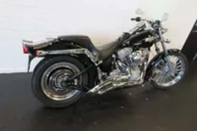 Harley-Davidson Softail FXSTI SPECIAL VOL OPTIES! (2004) thumbnail 3