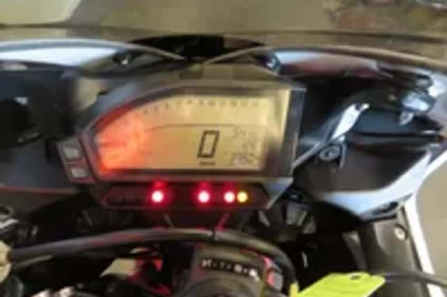 Honda CBR 1000 RR FIREBLADE ZEER FRAAI! (2014) thumbnail 6