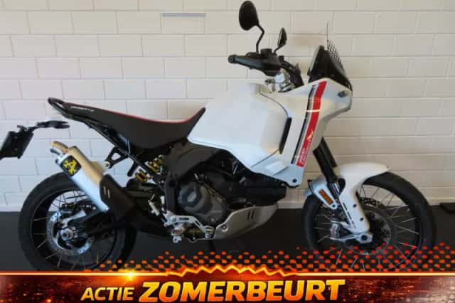 Ducati DesertX (2022) thumbnail 1