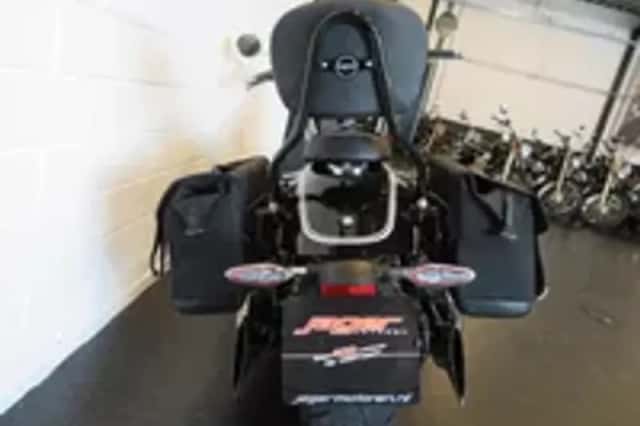 BMW R 18 (2021) thumbnail 6