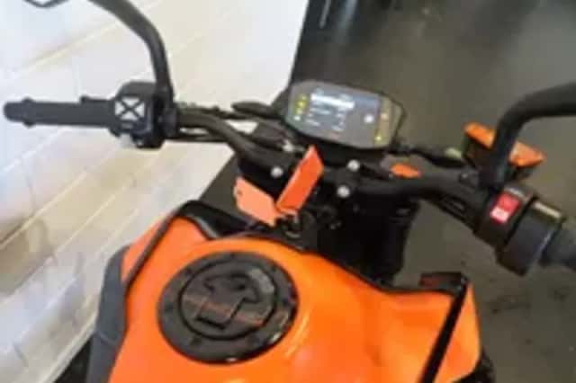 KTM DUKE 890 ABS (2022) thumbnail 5