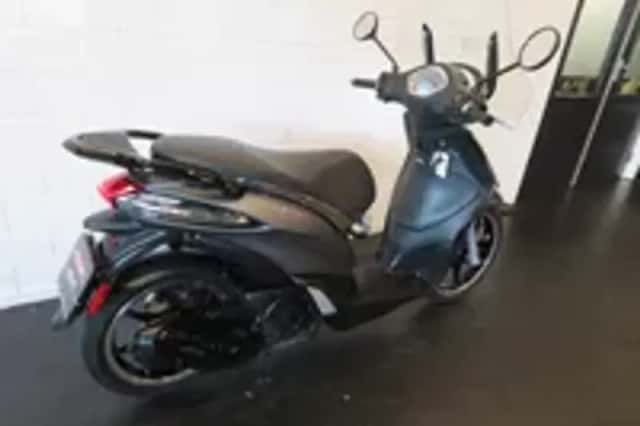 Piaggio Liberty 125 ZEER STRAK! (2018) thumbnail 3
