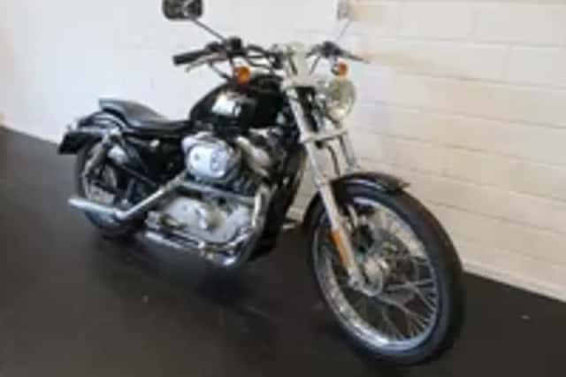 Harley-Davidson Sportster XL 883 STOERE MACHINE! (2002) thumbnail 2