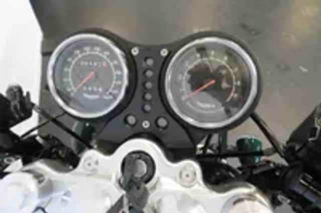 Triumph Thunderbird 900 SPORT (2003) thumbnail 6