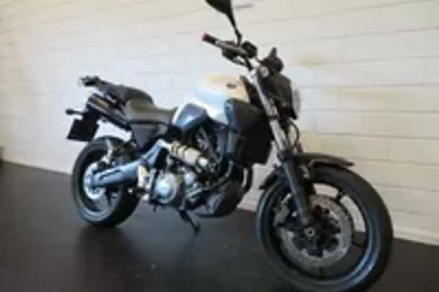 Yamaha MT 03 MT03 NAKEDBIKE 35KW! (2010) thumbnail 2