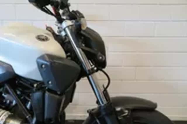 Yamaha MT 03 MT03 NAKEDBIKE 35KW! (2010) thumbnail 4